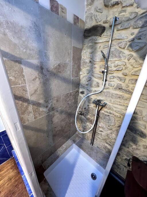 La Maison De Blanche Neige Assignan Екстериор снимка